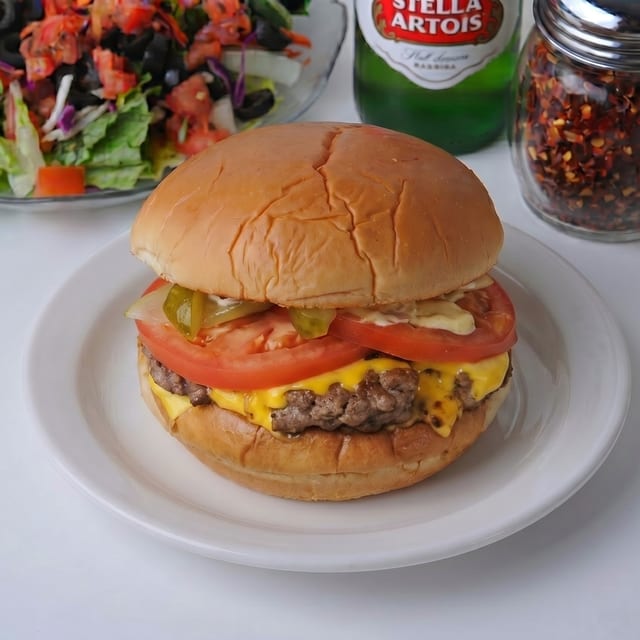 Cheeseburger.